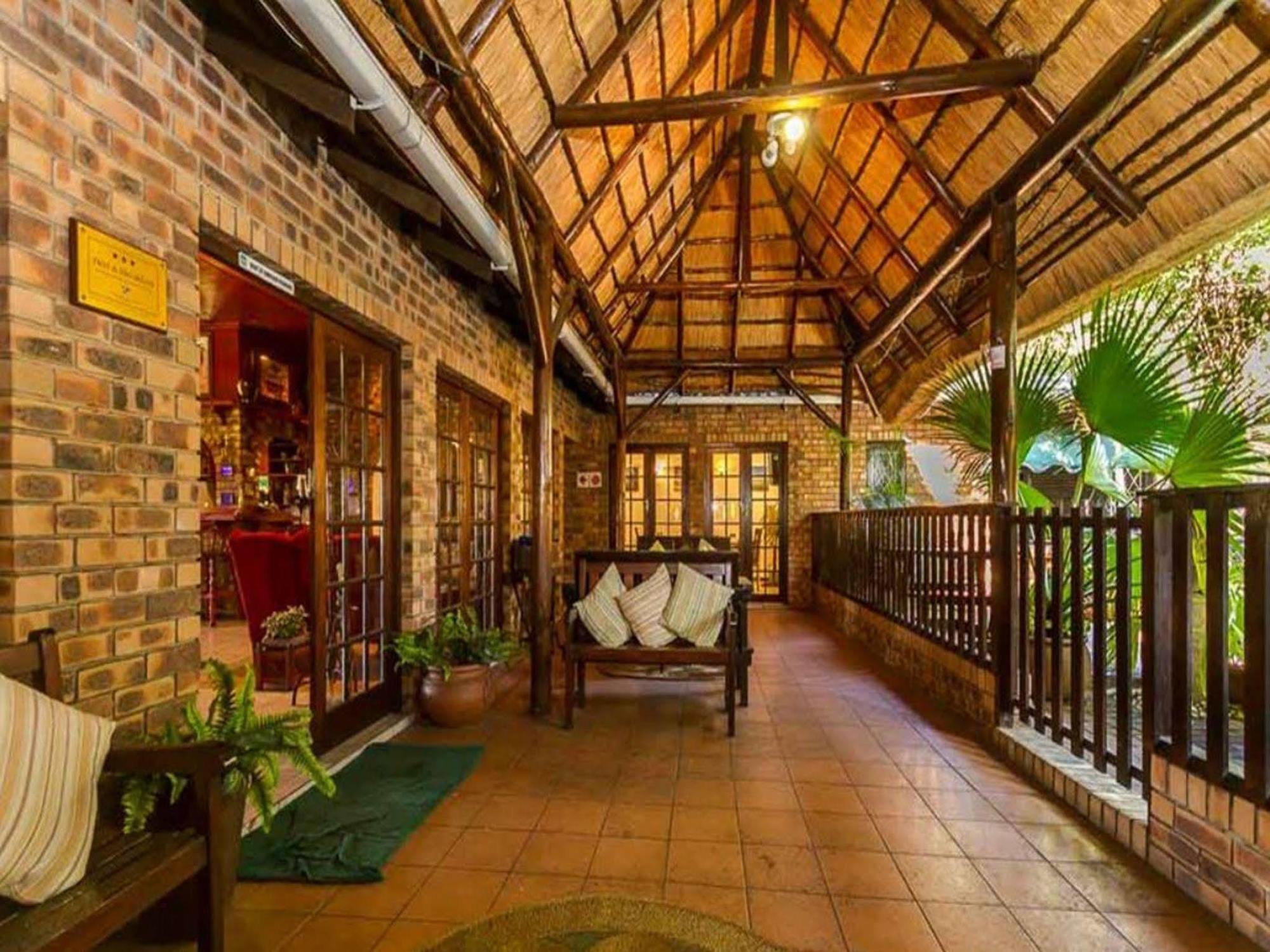 La Mer Lodge Richards Bay Exterior photo
